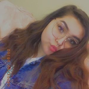 Meet your Posher, Marina